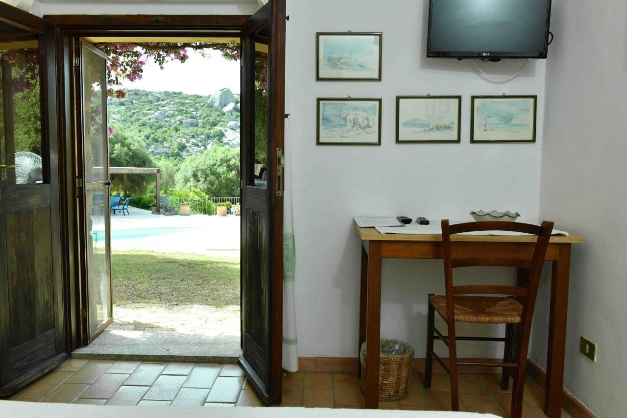 Lu Pastruccialeddu Hotel Arzachena Ngoại thất bức ảnh