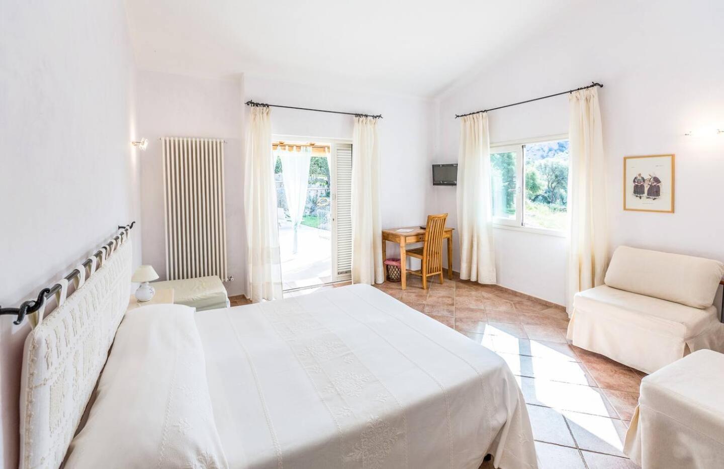 Lu Pastruccialeddu Hotel Arzachena Ngoại thất bức ảnh